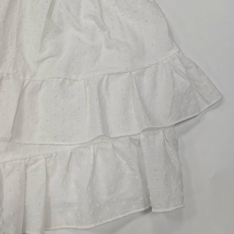 A versatile and casual short with a drape