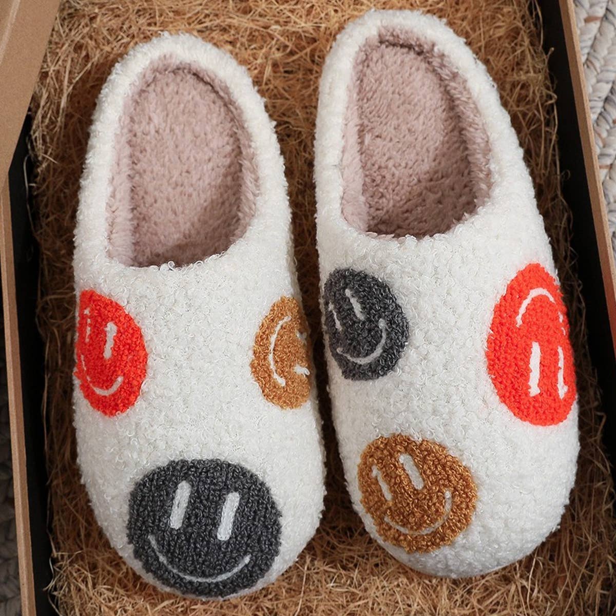 WINTER SMILING FACE PATTERN COTTON SLIPPERS
