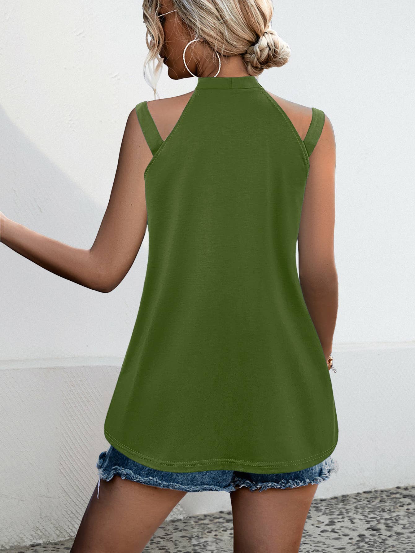 Solid color sleeveless sexy off-the-shoulder top