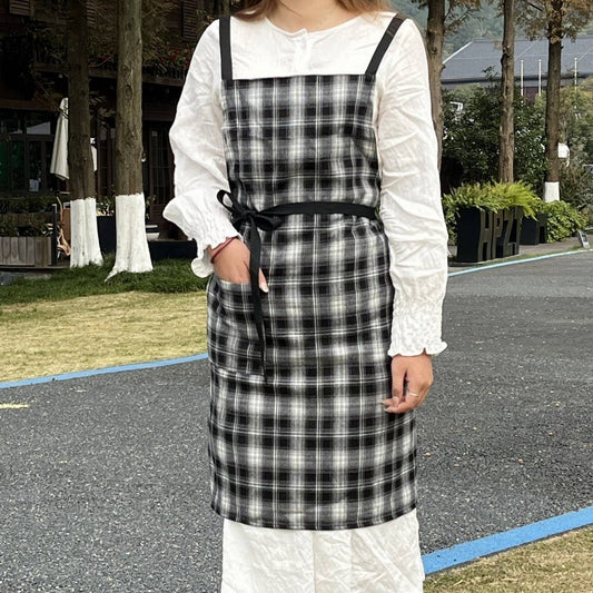 VINTAGE CHRISTMAS PLAID CAFE HOUSEHOLD APRON