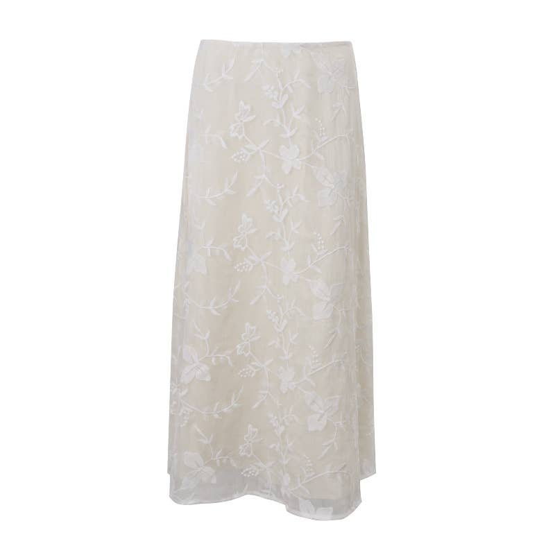 A low-waist hooked fashion slimming skirt