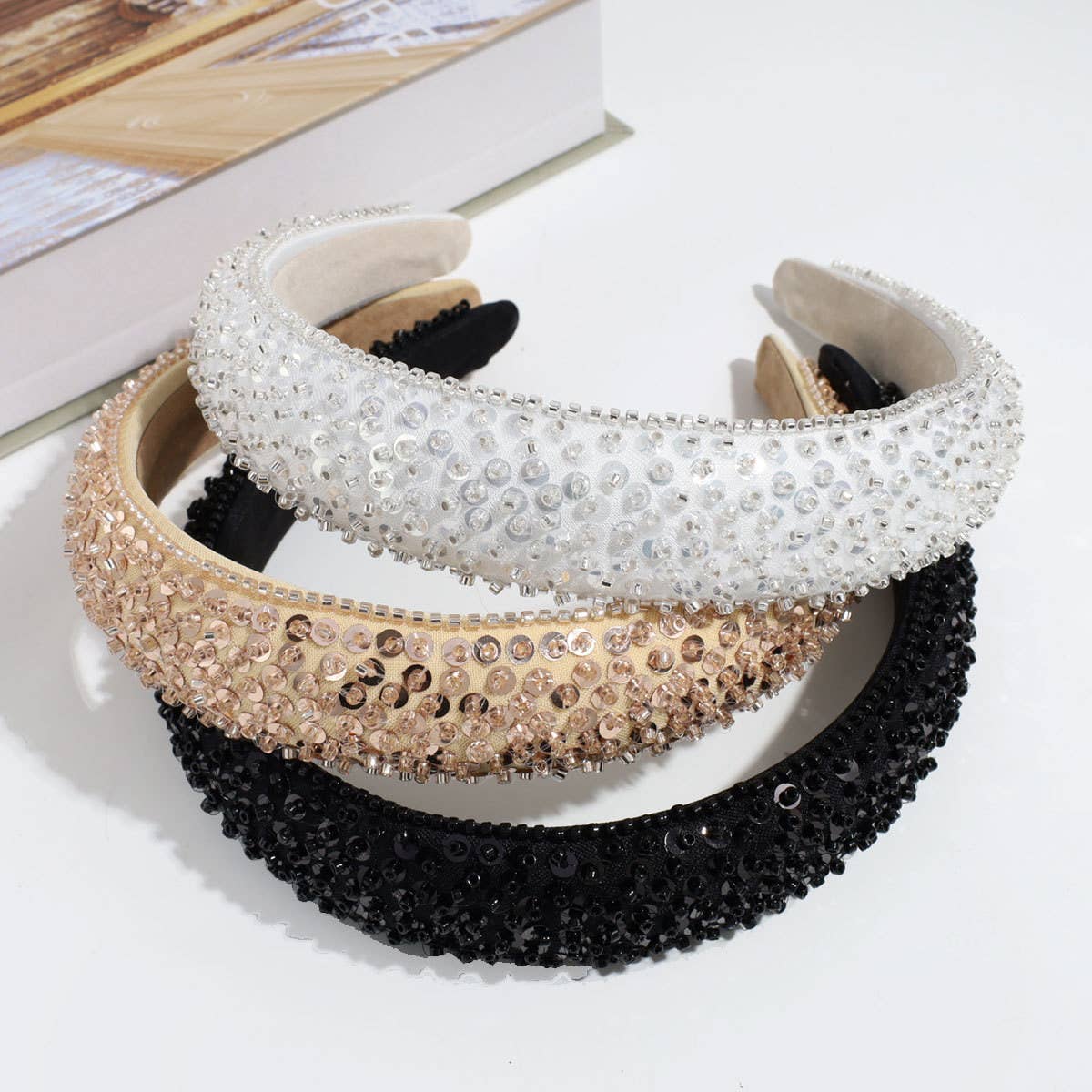 SIMPLE WIDE-BRIMMED RHINESTONE HEADBAND_CWAHA2243