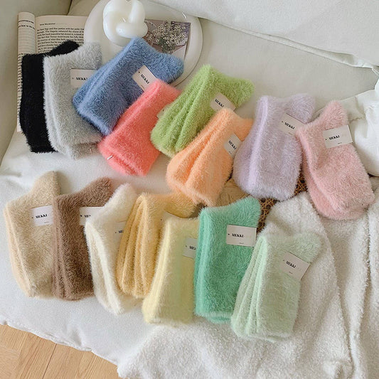 SOLID COLOR MID-TUBE AUTUMN AND WINTER SNOW SOCKS_CWMS0789