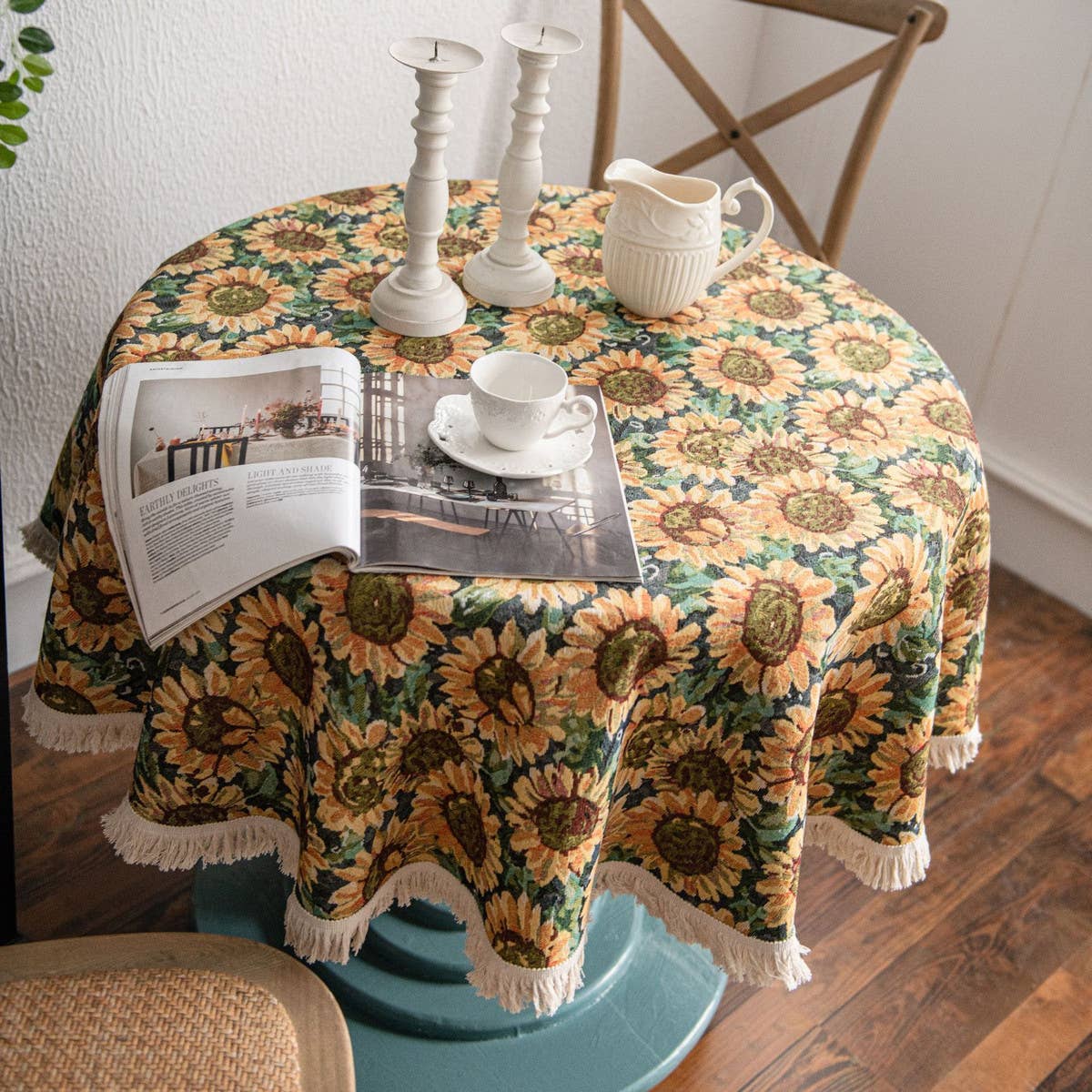 ROUND JACQUARD SUNFLOWER TABLECLOTH