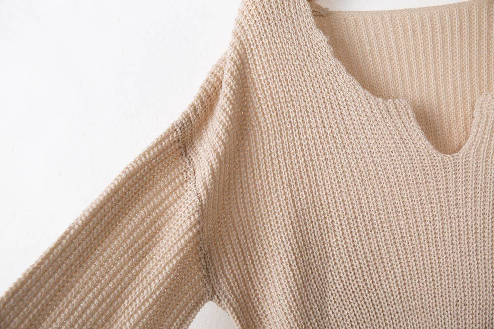 V-NECK SOLID COLOR LONG SLEEVE RUFFLED KNIT