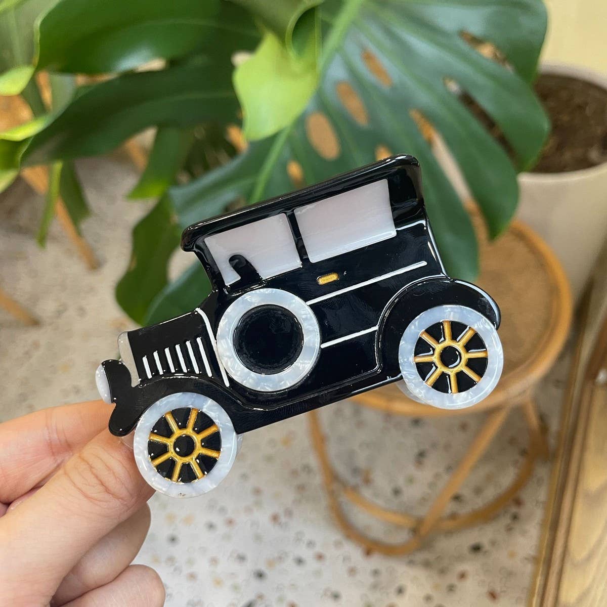 Vintage Vehicle Acetate Hair Claw ? 8cm Fun Clip