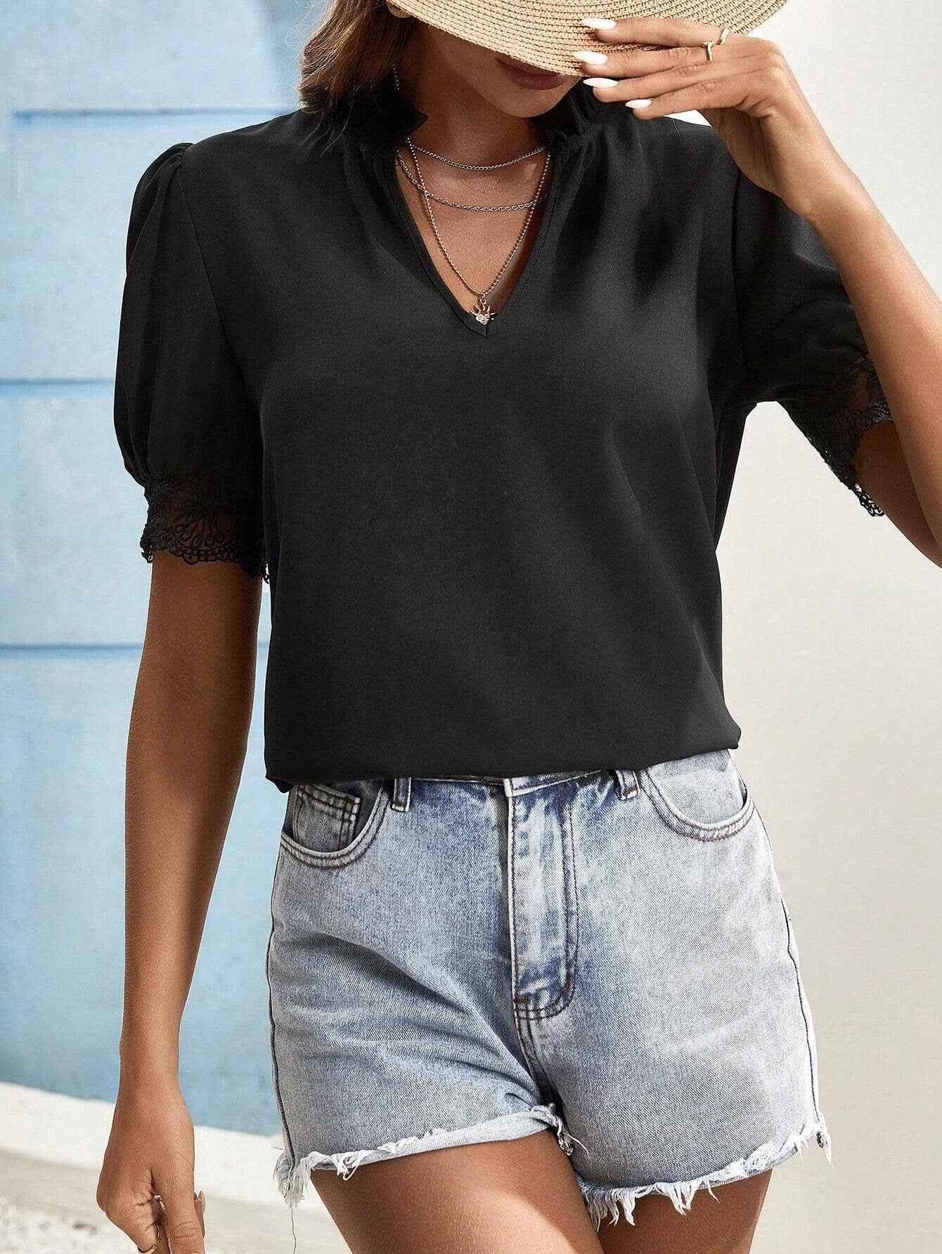 V-neck lantern sleeve patchwork lace blouse