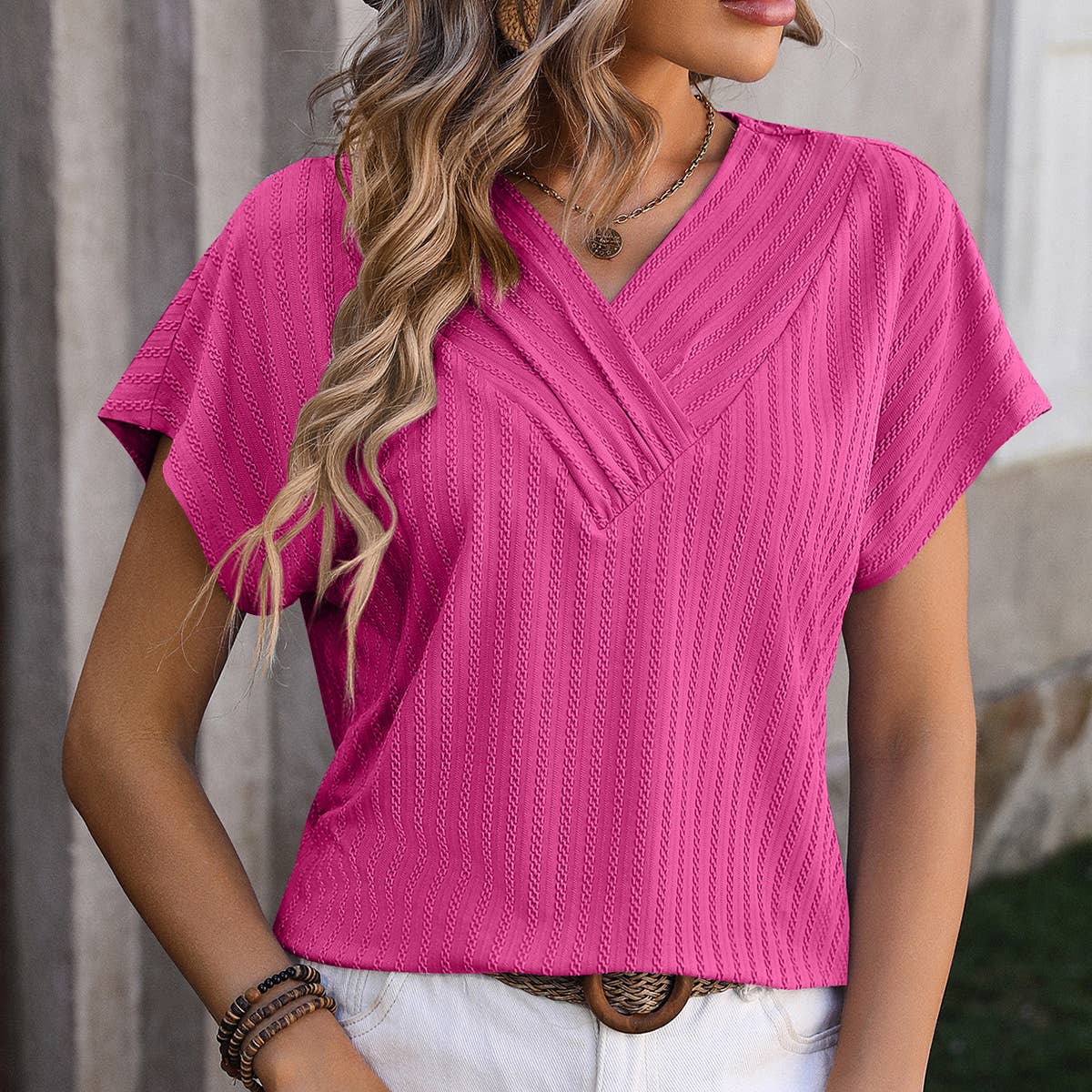 WOMEN'S V NECK PULLOVER JACQUARD SHORT SLEEVED TOP_CWTTS0897