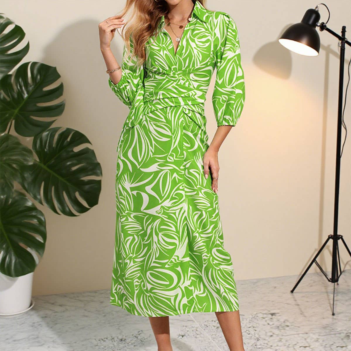 V-neck tie abstract printed long-sleeved dress