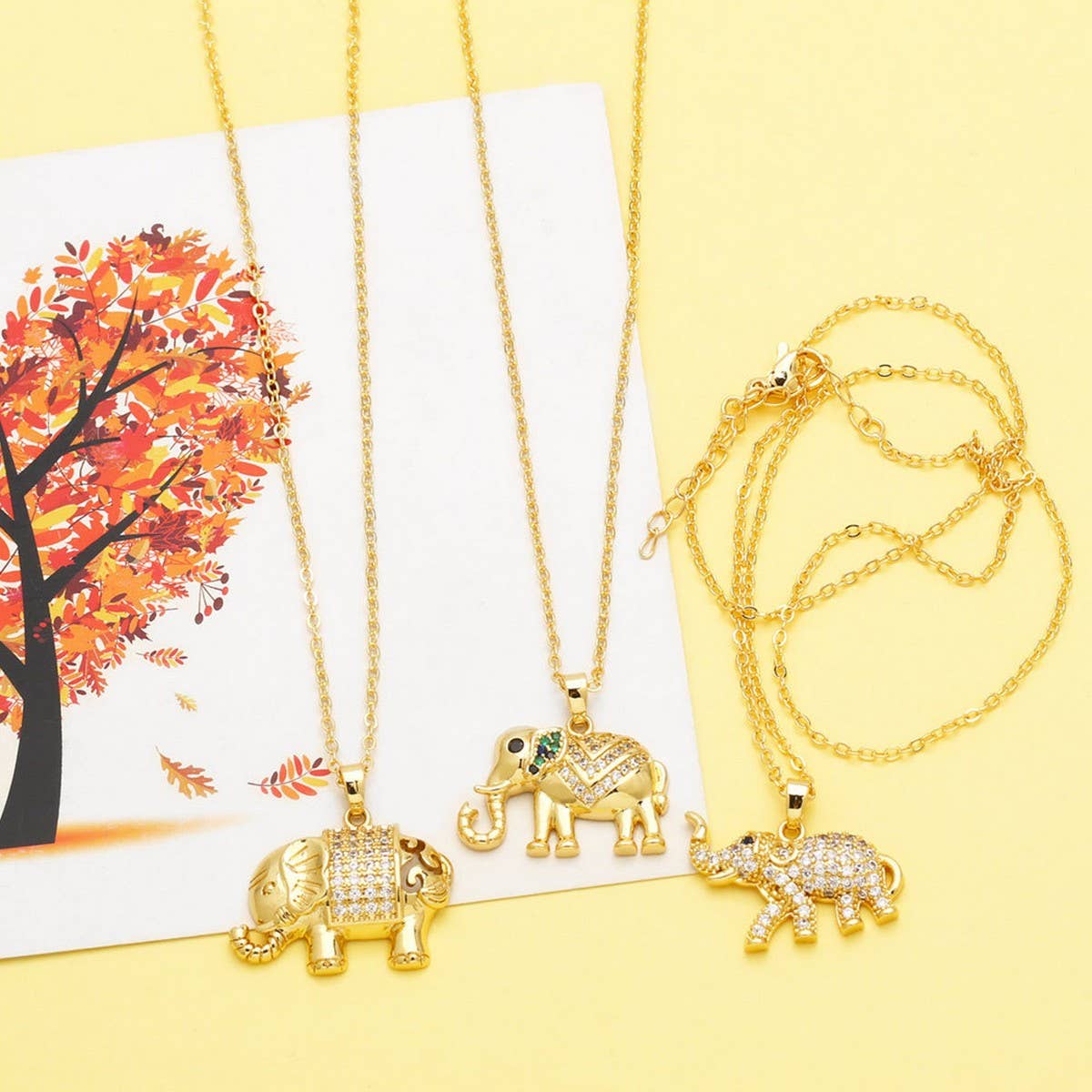 ELEPHANT GOLD PLATEDPENDANT NECKLACE INLAID ZIRCON