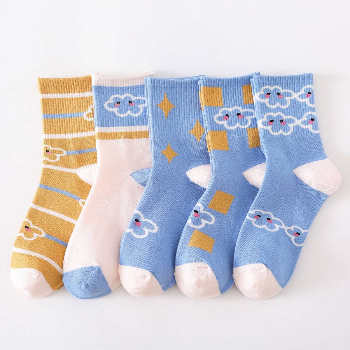 NEW ARRIVAL CLOUD COLLEGE STYLE MIDDLE TUBE SOCKS