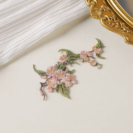 Pear Blossom Embroidered Patch for Fabric Repair_CWMM5917