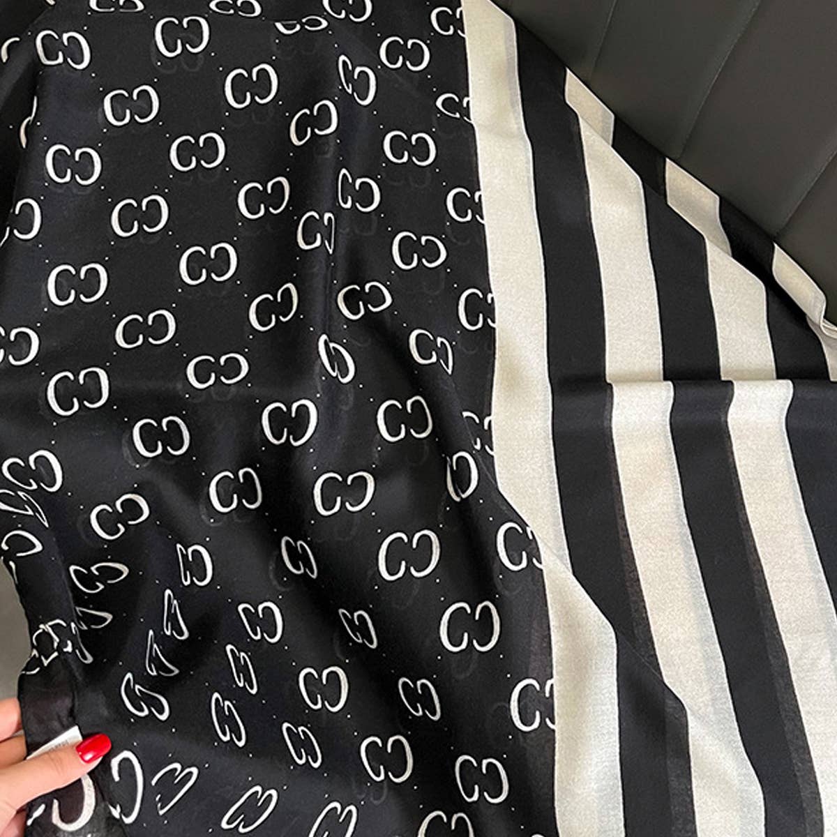 NEW MULTIFUNCTIONAL SHAWL SCARF