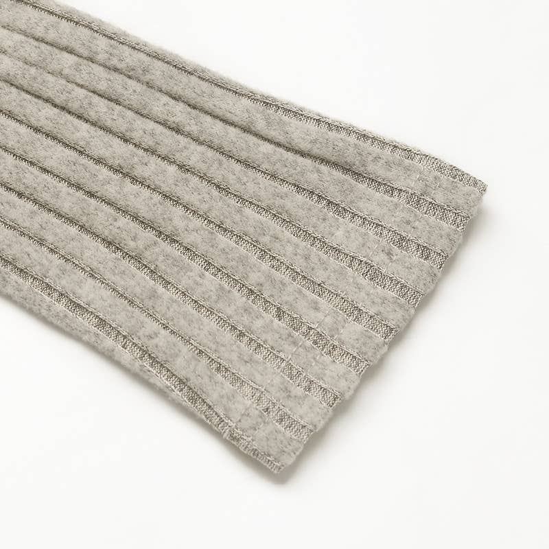 Solid-color striped V-neck jumpsuit