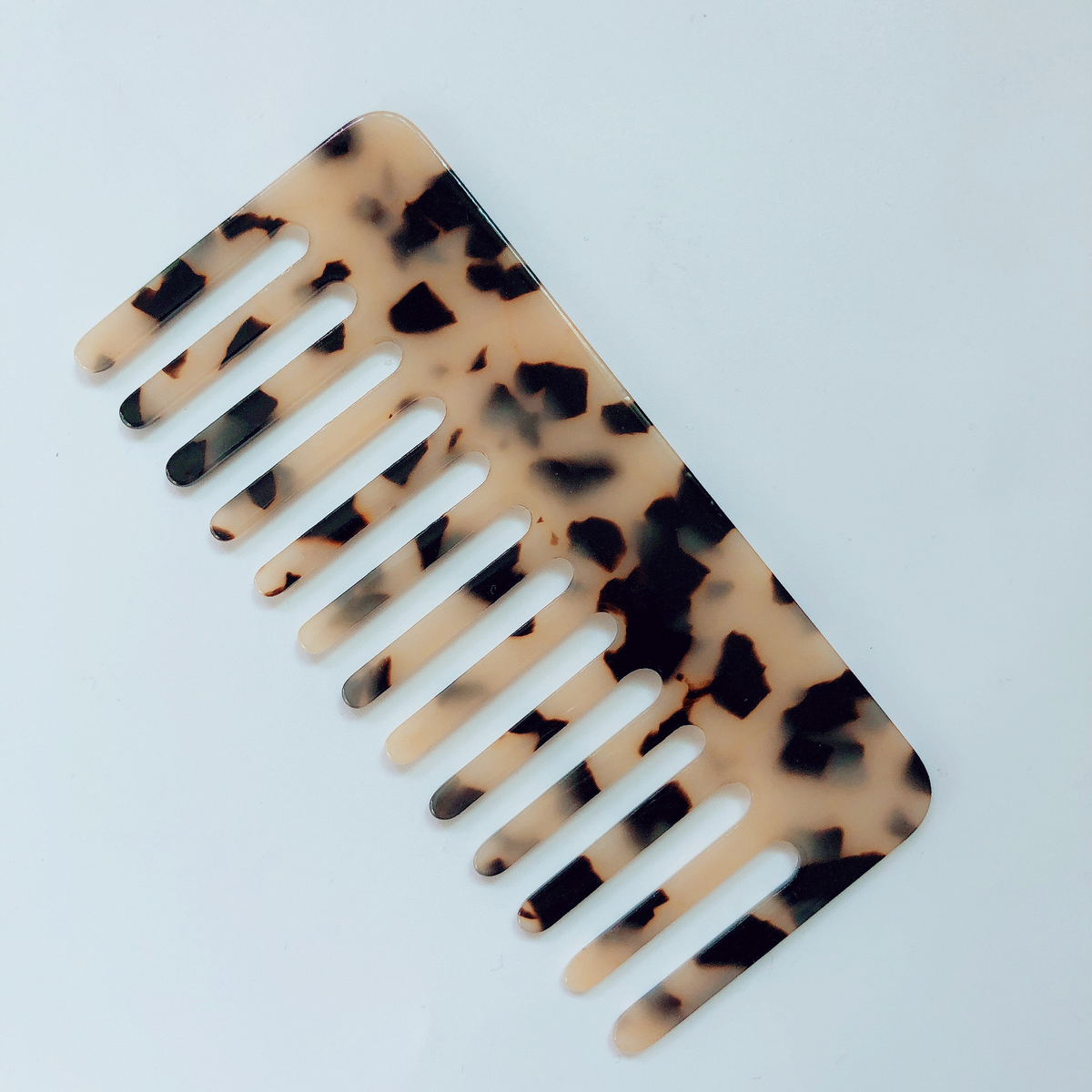 SIMPLE ACETIC ACID ANTI-STATIC HAIR COMB