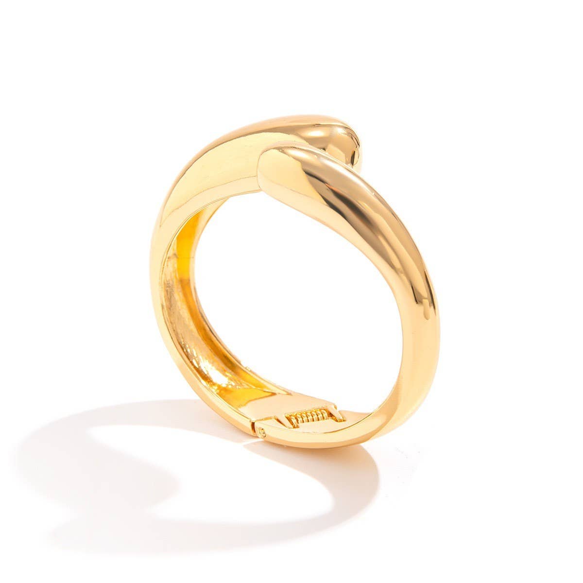 DESIGN METAL GLOSSY WATER DROP HUG BRACELET