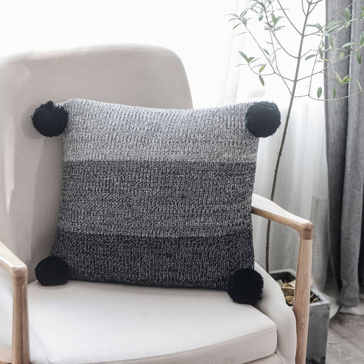 GRADIENT HERRINGBONE COTTON CABLE KNITTED PILLOW
