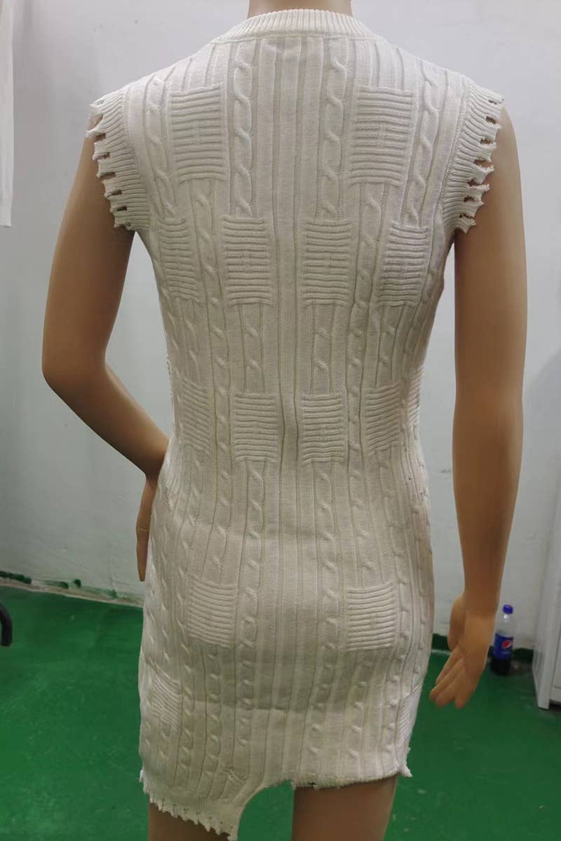 TWIST TIGHT SLEEVELESS ROUND NECK WRAP DRESS