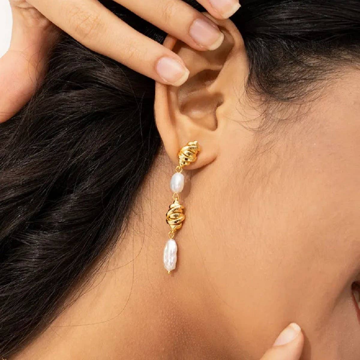 Trendy Irregular White Pearl Earrings 18K Gold