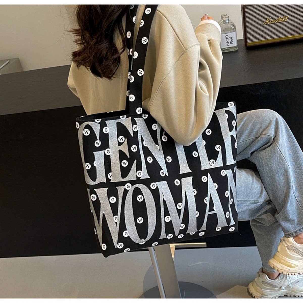 2024 NEW TEXTURED LETTERING CANVAS SHOULDER BAG_CWAB2693