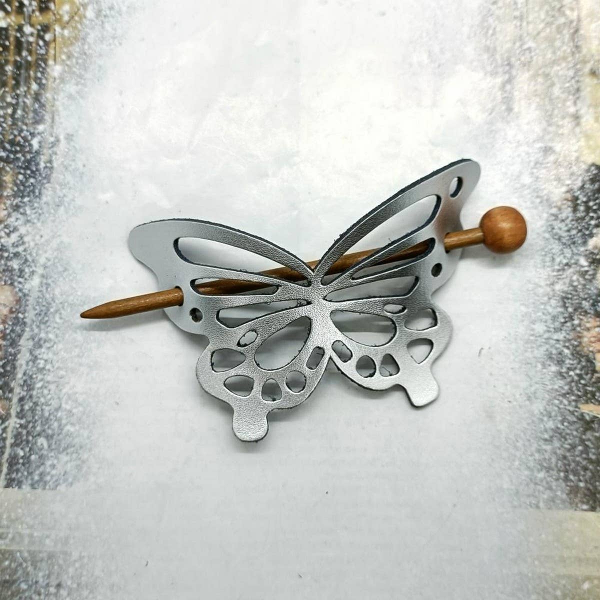 Metallic Leather Vintage Butterfly Hairpin