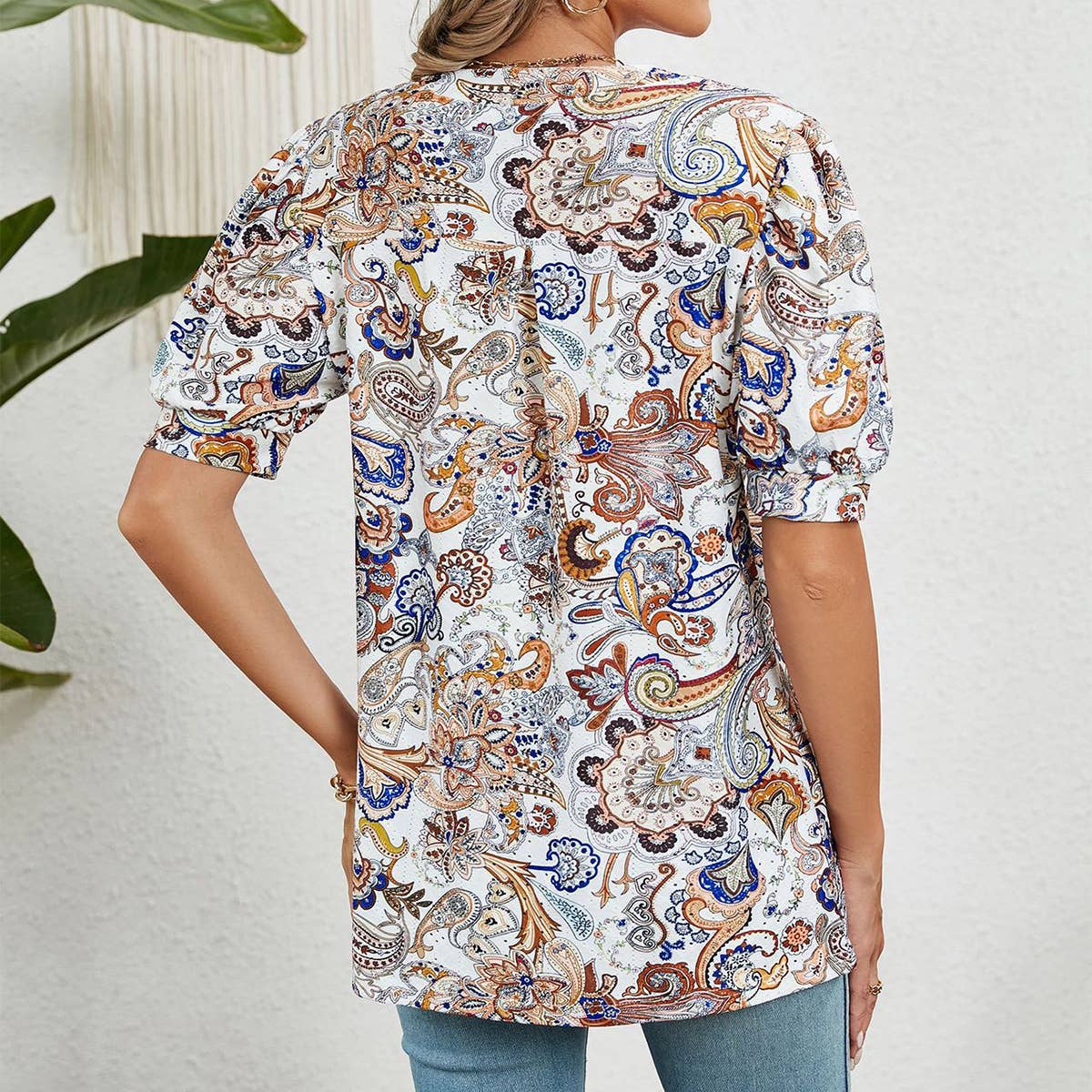 V NECK LOOSE SHORT SLEEVE PRINTED T SHIRT_CWTSTS0315