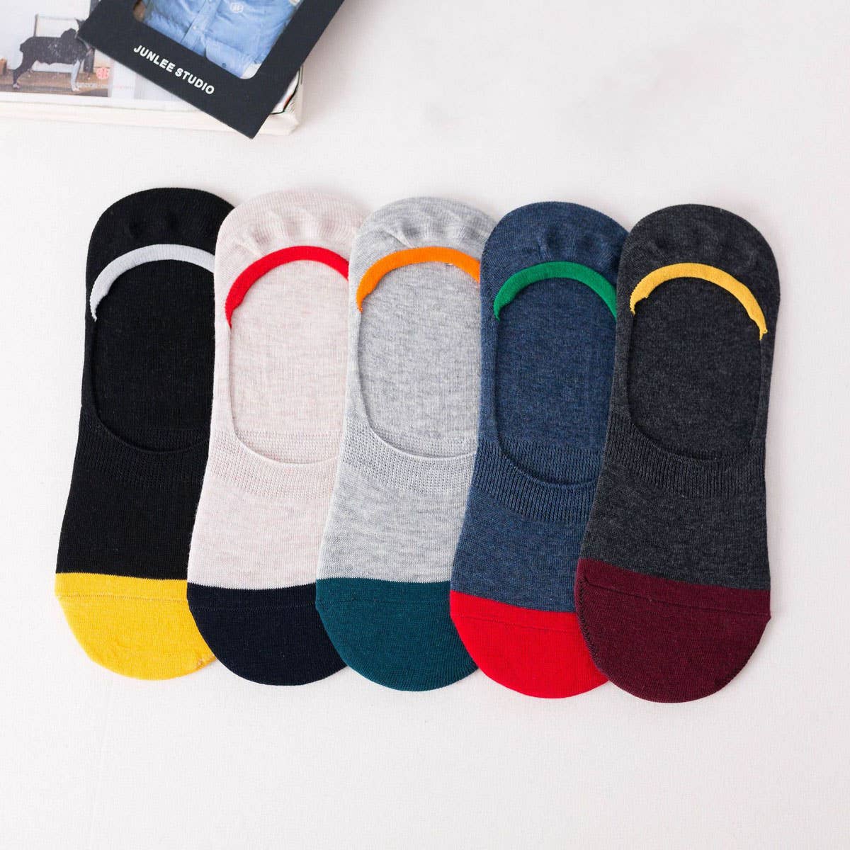 MEN'S SHALLOW COTTON BREATHABLE INVISIBLE SOCKS