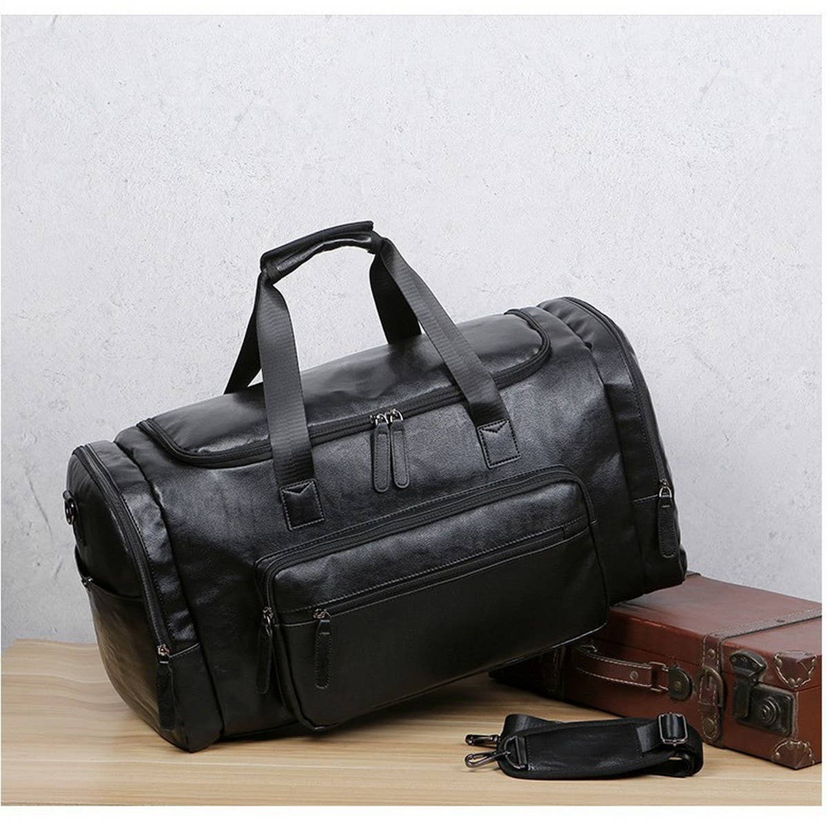 Large Waterproof Travel Bag with L Initial_CWAB5165