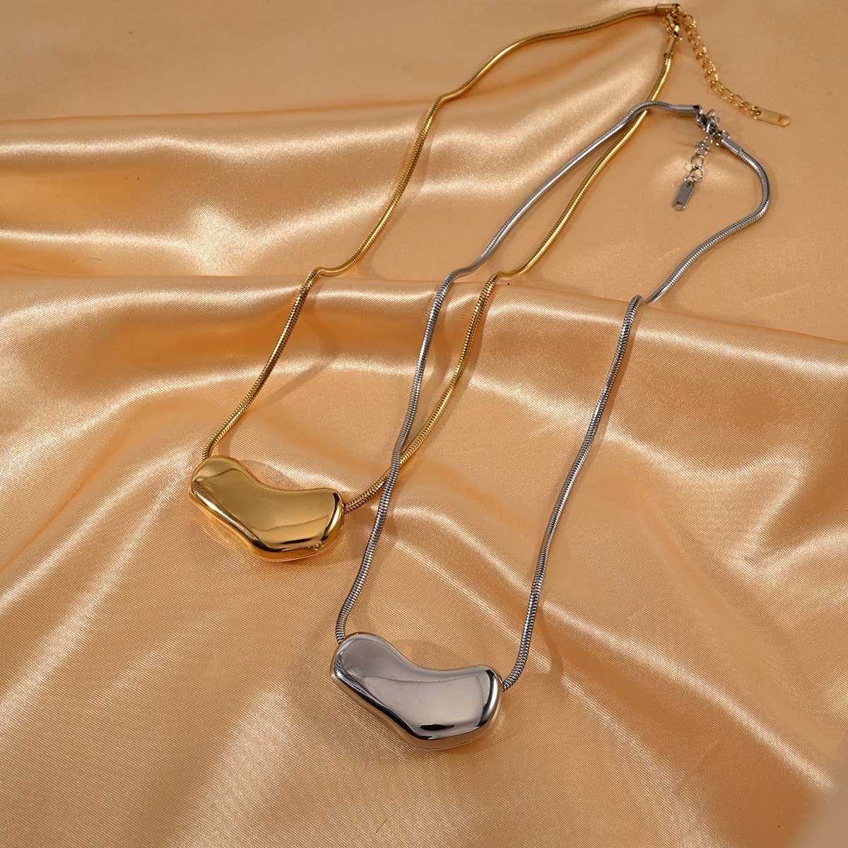 Fashion Irregular 18K Stainless Steel Necklace_CWMM8883
