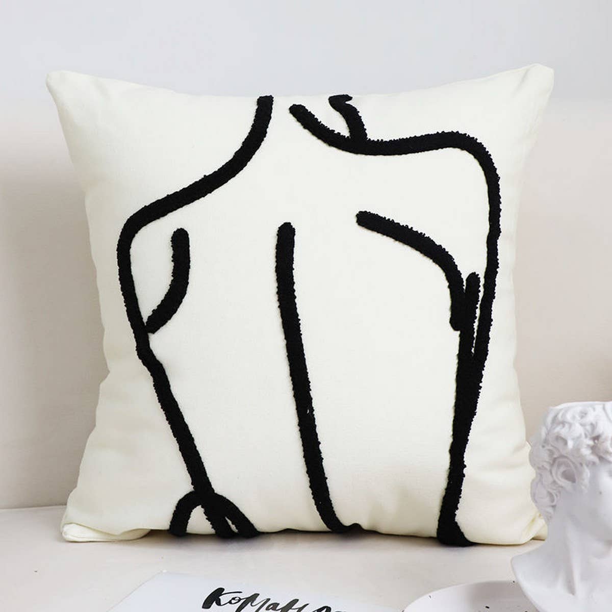 Nordic Pillow Cover with Insert for Sofa/Bed_CWMM7695