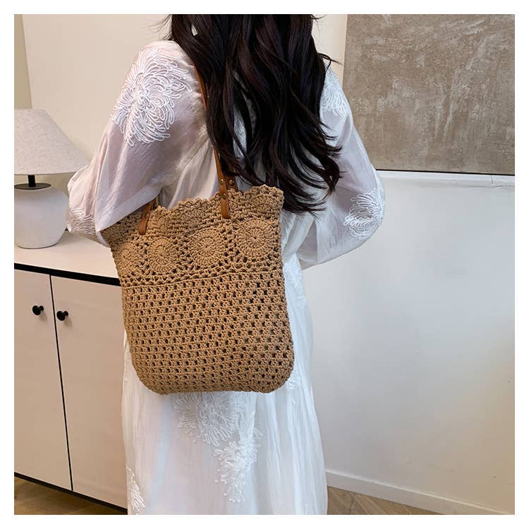 Hollowed-out large-capacity artistic woven bag