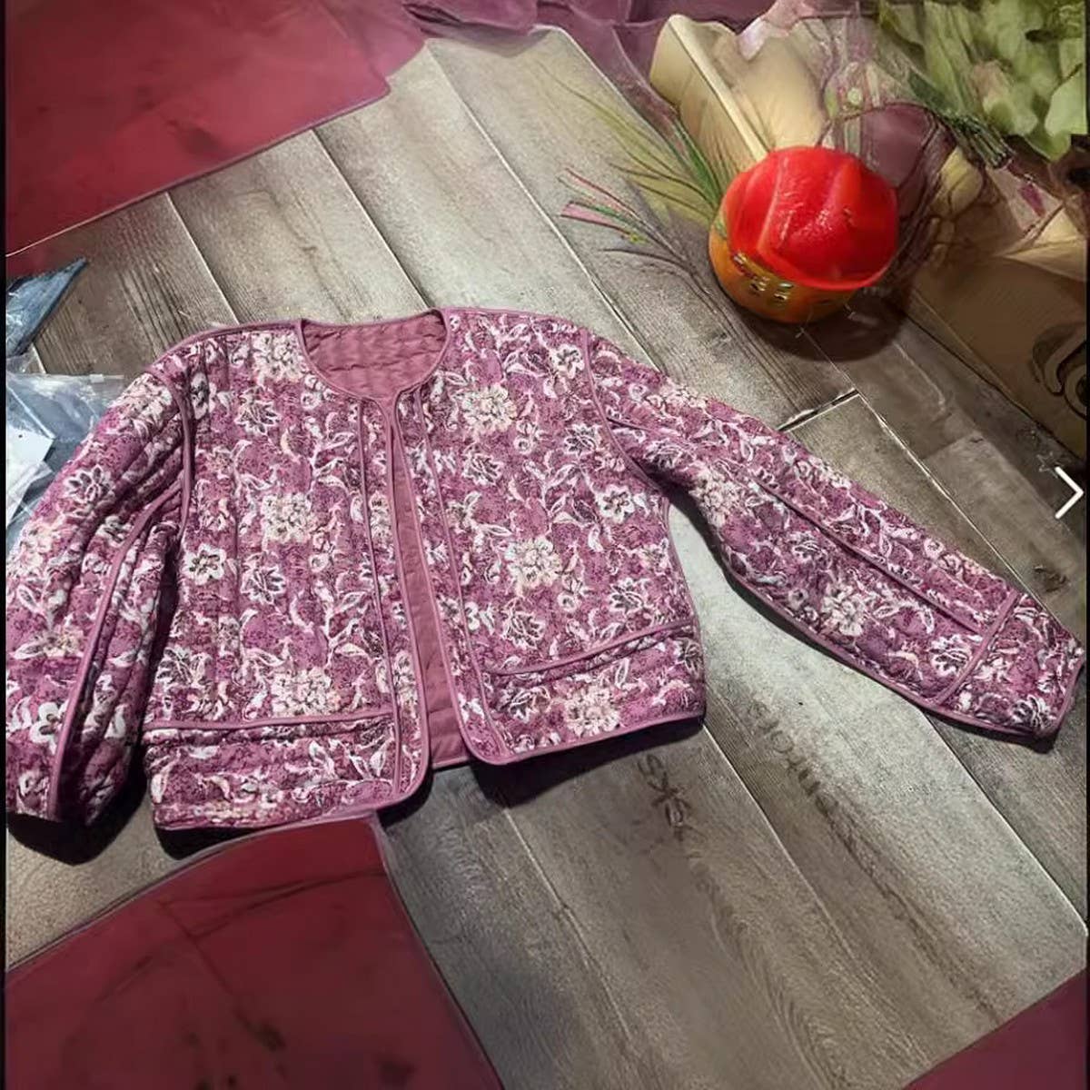 WINE VINTAGE STYLE QUILTED JACKET