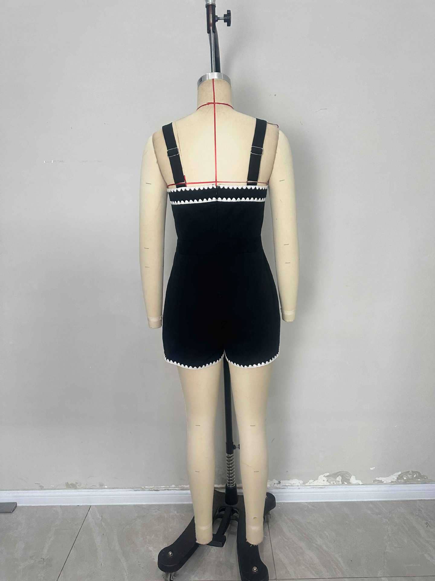 Embroidered lace pocket high-waisted Jumpsuit