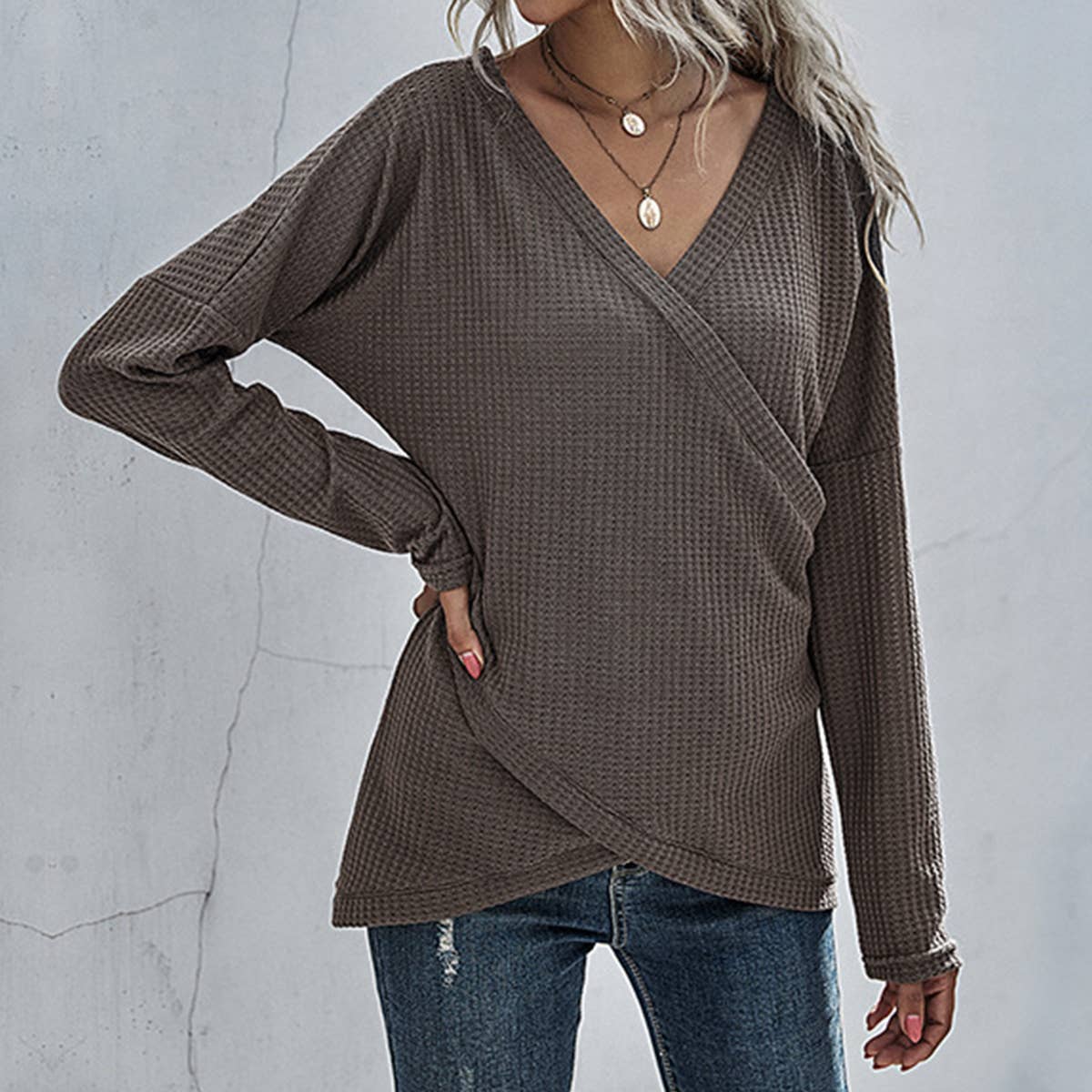 IRREGULAR LONG SLEEVE V-NECK SOLID COLOR SHIRT