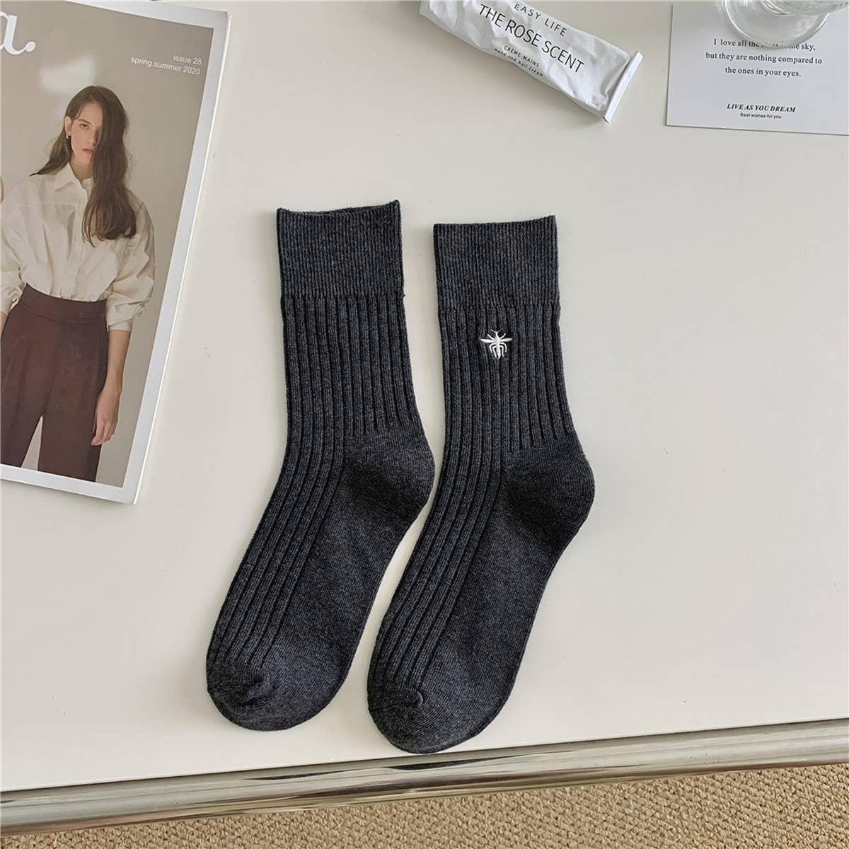 EMBROIDERED MID-CALF VERTICAL KNITTED PILE SOCKS
