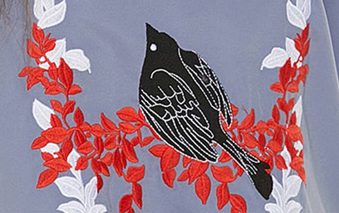 WOMEN'S CREW NECK SWEATSHIRT