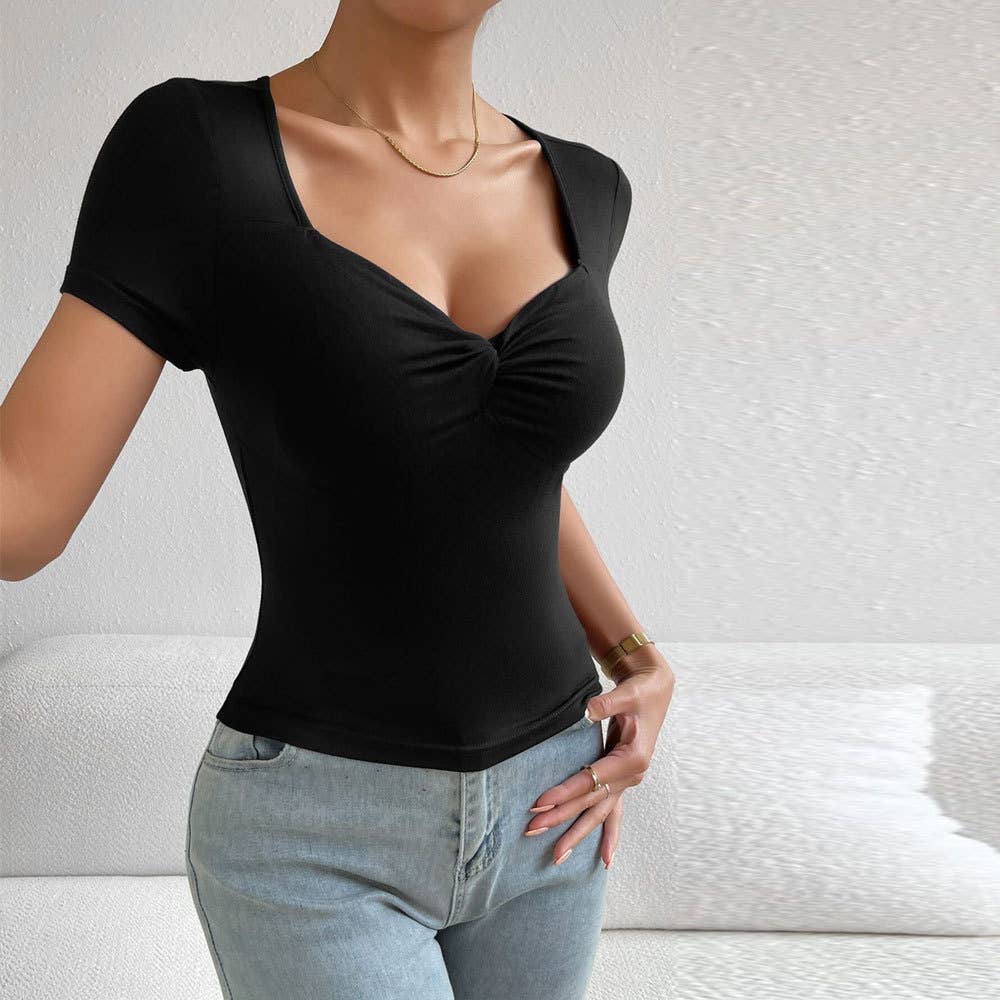 V-neck, slimming and elegant knitted T-shirt
