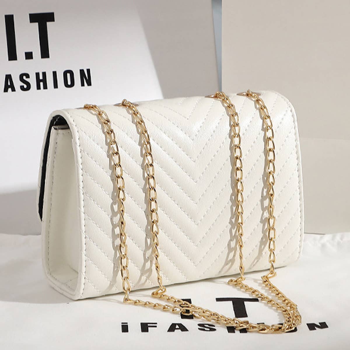 FASHIONABLE STRIPED EMBROIDERED SHOULDER BAG_CUAB0161