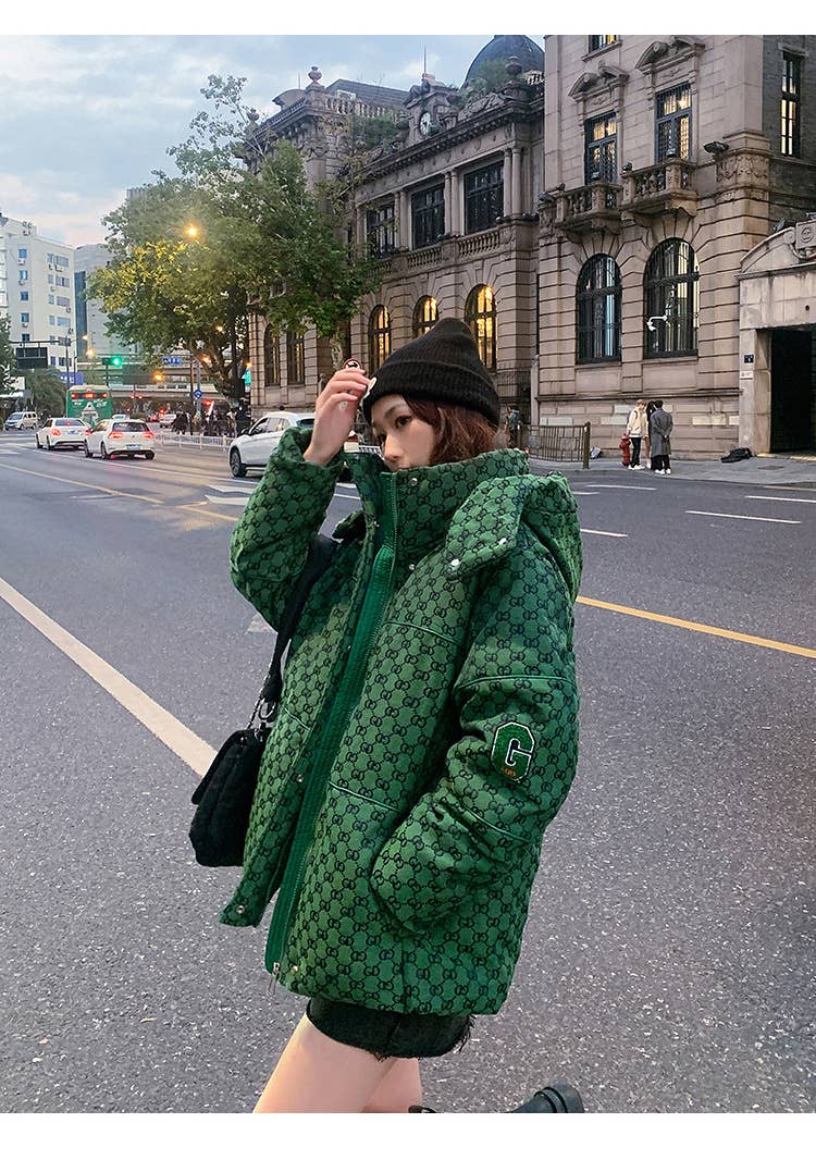 Stand-up collar short plaid hooded padded jacket