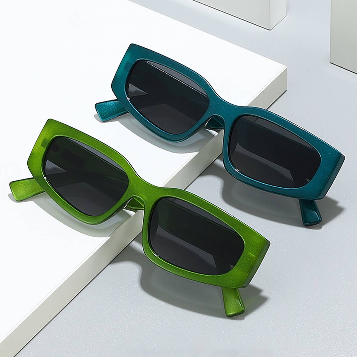 RETRO UV PROTECTION SUNGLASSES