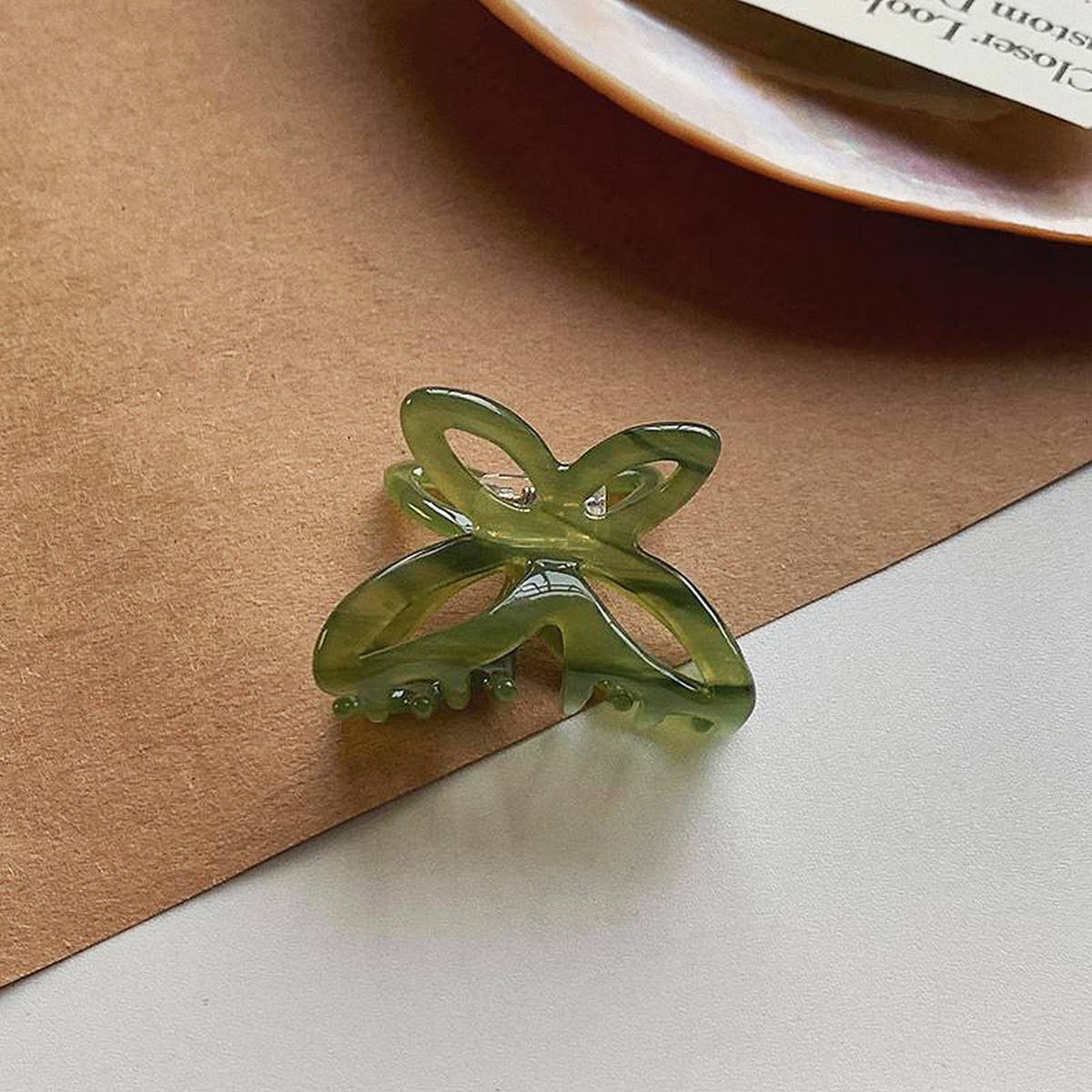 Mini Butterfly Acetate Hair Claw ? Elegant Clip