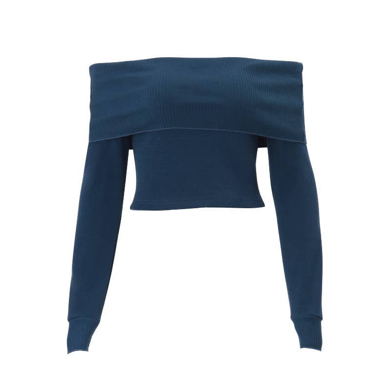 Street-style, one-shoulder, form-fitting top