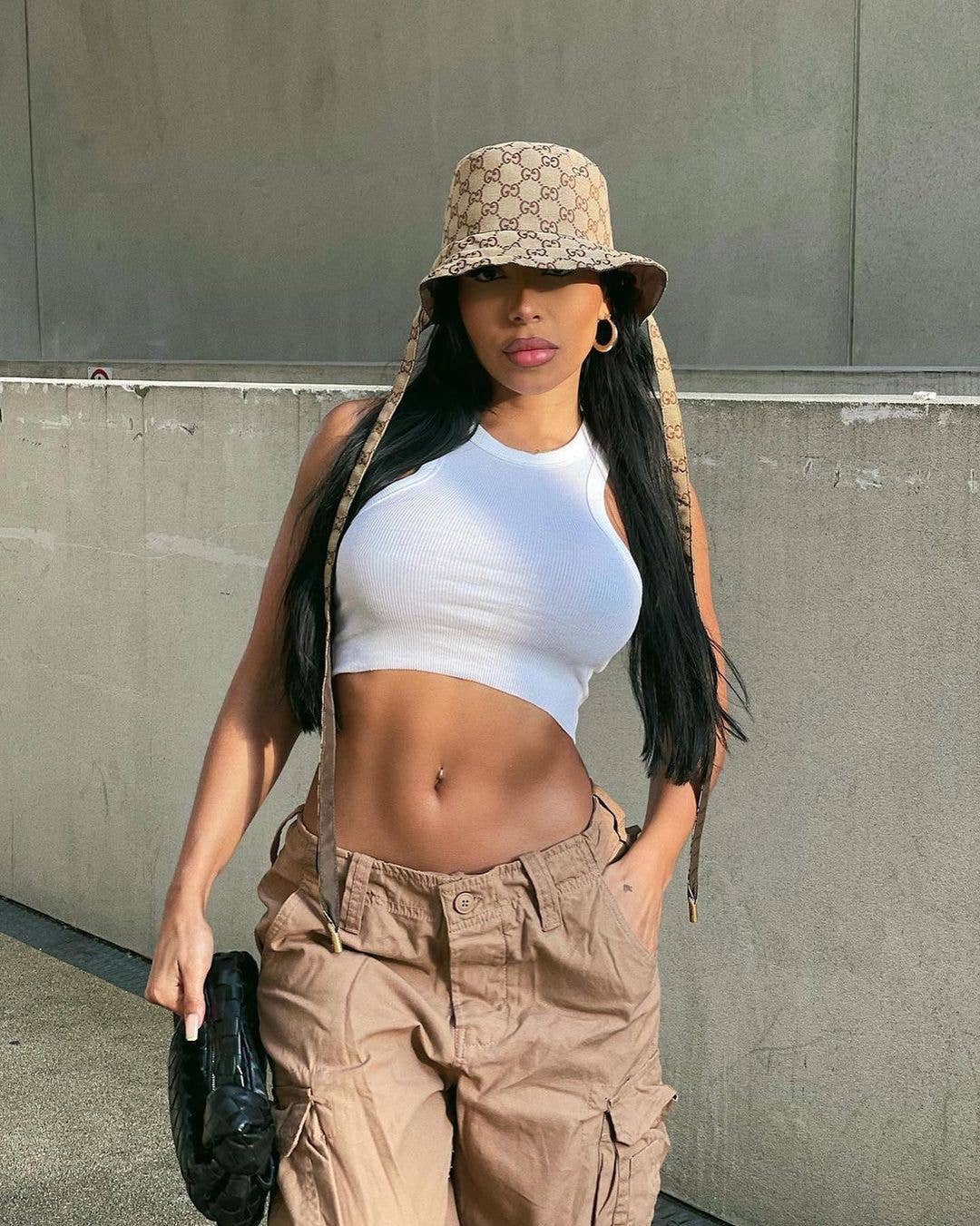 Many pockets belt leisure tooling jeans