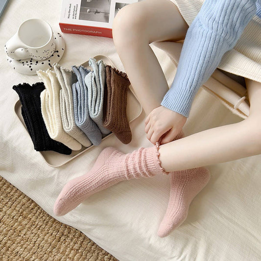 WARM SOLID COLOR RUFFLED CUTE MID-CALF SOCKS