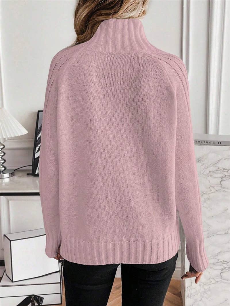 Solid-colored high-neck long-sleeved sweater