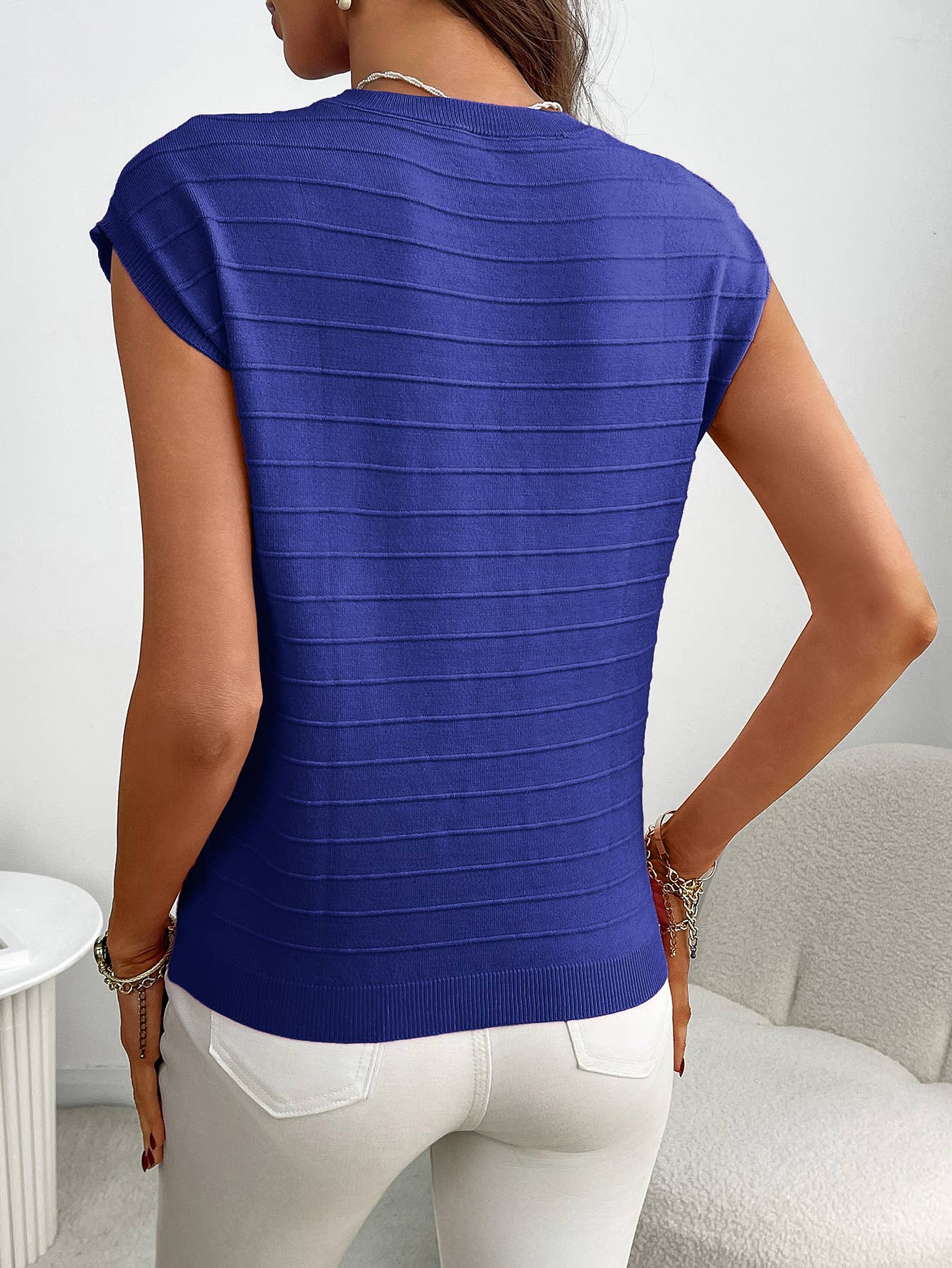 Short-sleeved round-neck striped knitted sweater