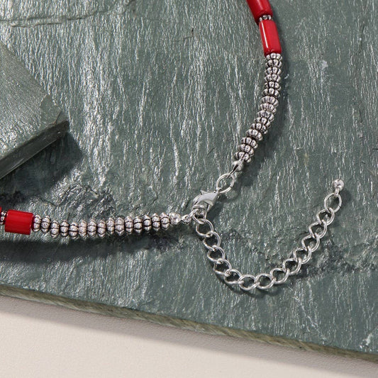 VINTAGE BEADED NECKLACE