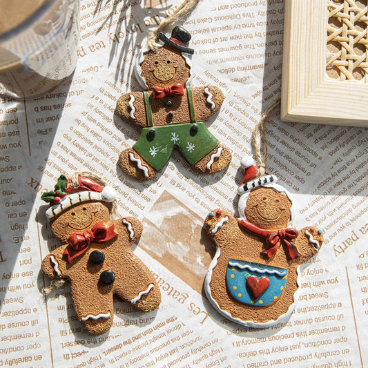 Painted Resin Gingerbread Xmas Tree Hanging Decor_CWMM9789