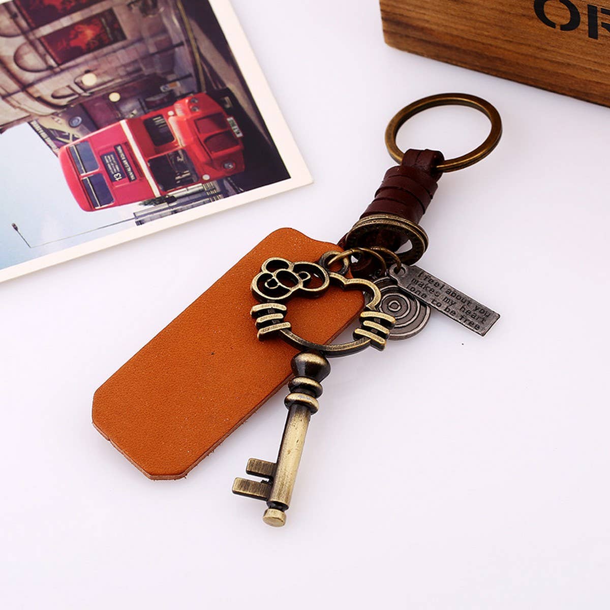 VINTAGE WOVEN CREATIVE PENDANT COWHIDE KEYCHAIN