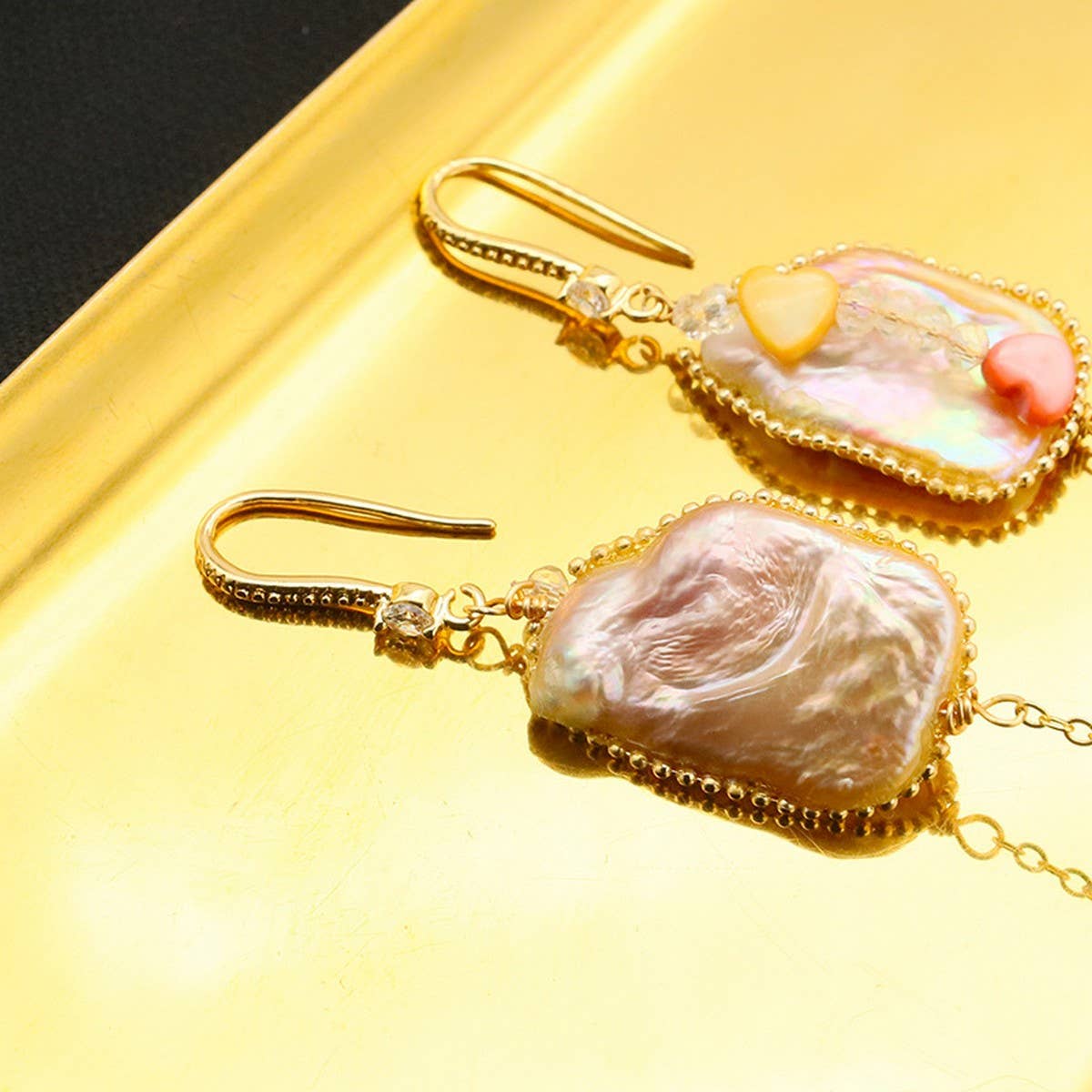 VERSATILE ANTI-ALLERGIC SWEET PEARL EARRINGS